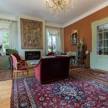 Domaine De La Menardiere