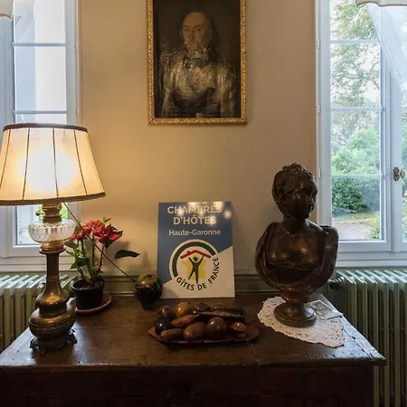 Bed & Breakfast Domaine De La Menardiere Berat