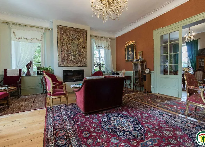 Domaine De La Menardiere