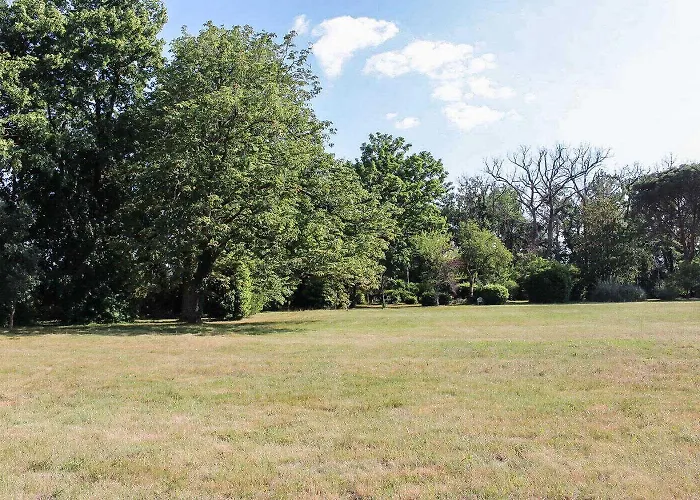 Domaine De La Menardiere Berat