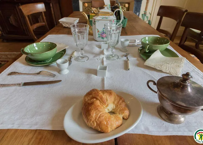 Oda ve Kahvaltı Domaine De La Menardiere Berat