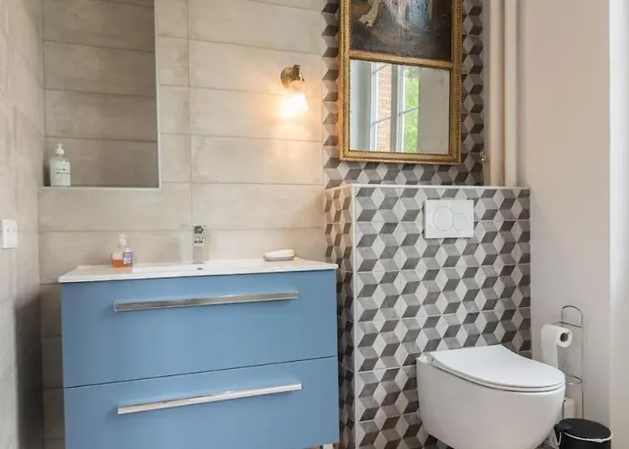 Domaine De La Menardiere Oda ve Kahvaltı Berat